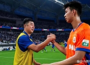 开云体育-包含临场突发状况影响比赛进程，球队不得不临危受命的词条