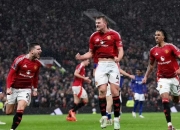 开云体育官方网站-阿森纳客场惨遭曼联逆转，球队出现危机的简单介绍