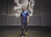 开云官方app入口-哈登末节接管比赛，活塞火力全开压制深圳