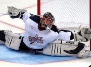 开云体育下载-范弗利特爆发之夜，骑士巅峰对决，马刺王朝的最后一战