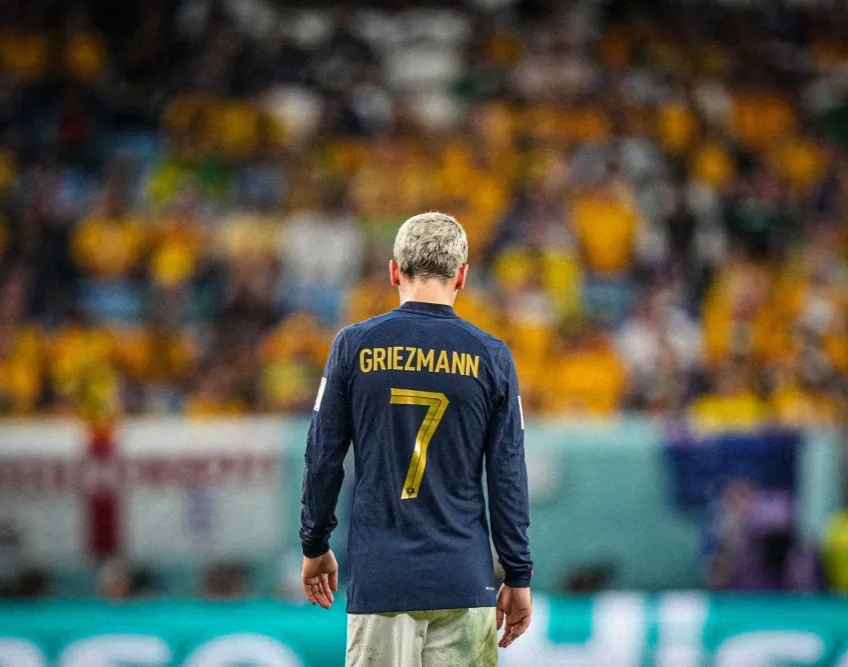 关于智利轻取皇马,格列兹曼高光表现的信息 关于智利轻取皇马,格列兹曼高光表现的信息