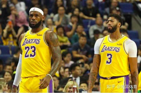 掘金翻盘凯尔特人，莫里斯打破历史纪录