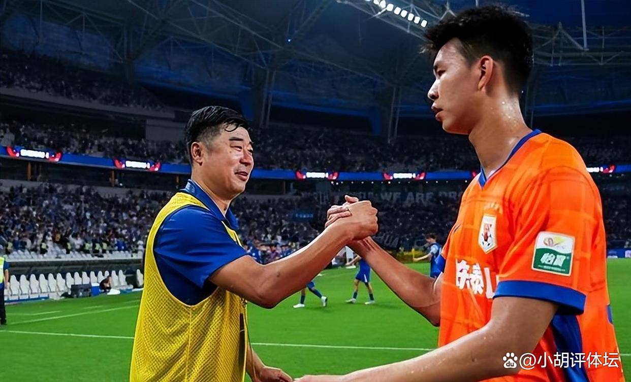 包含临场突发状况影响比赛进程，球队不得不临危受命的词条