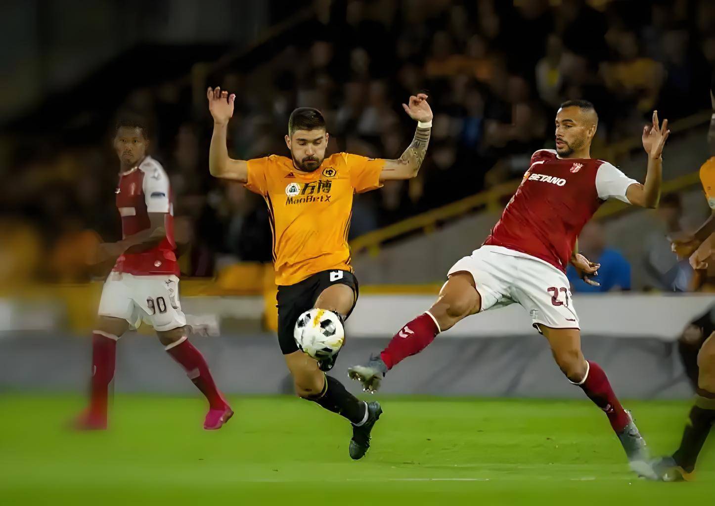 包含阿斯顿维拉主场大捷,英格兰顶级联赛保级形势稳定的词条 包含阿斯顿维拉主场大捷,英格兰顶级联赛保级形势稳定的词条