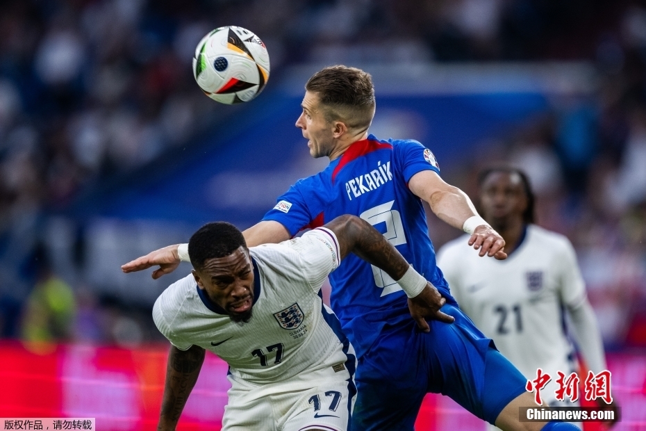 包含瑞士制胜斯洛伐克,成功晋级的词条 包含瑞士制胜斯洛伐克,成功晋级的词条