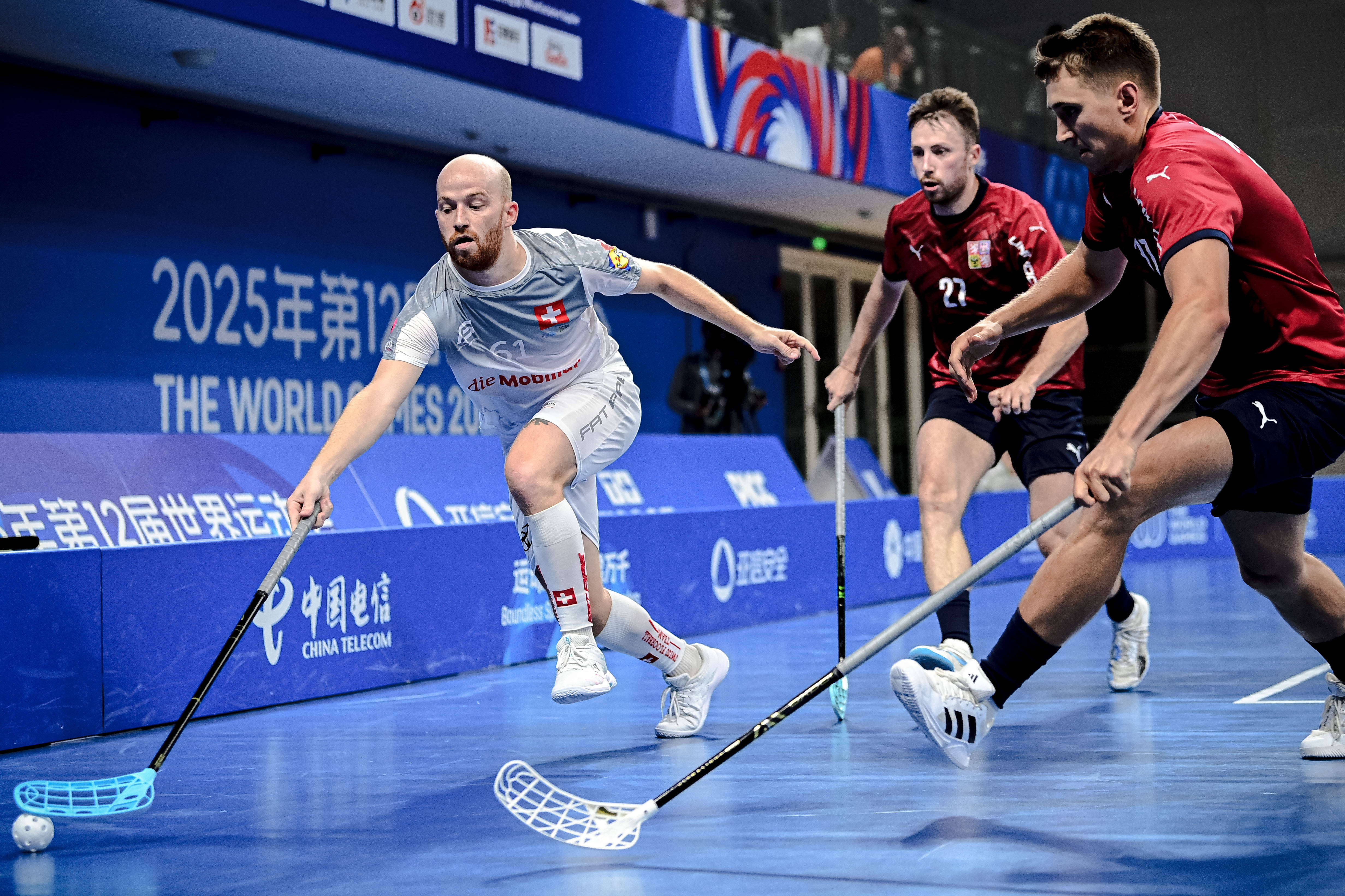 关于捷克女曲棍球队激战取胜晋级的信息 关于捷克女曲棍球队激战取胜晋级的信息