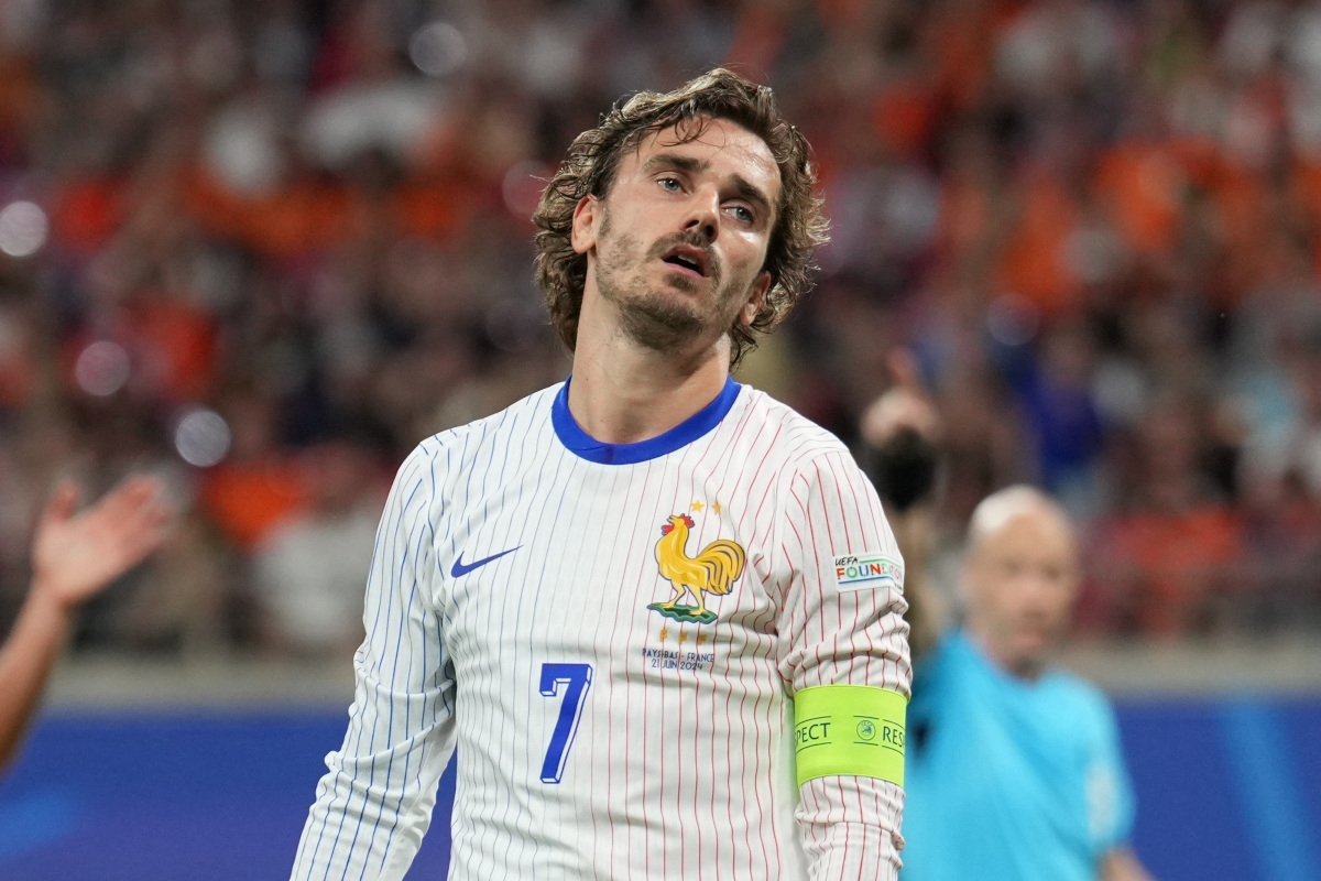 飞翼球员法国前锋格列兹曼 飞翼球员法国前锋格列兹曼