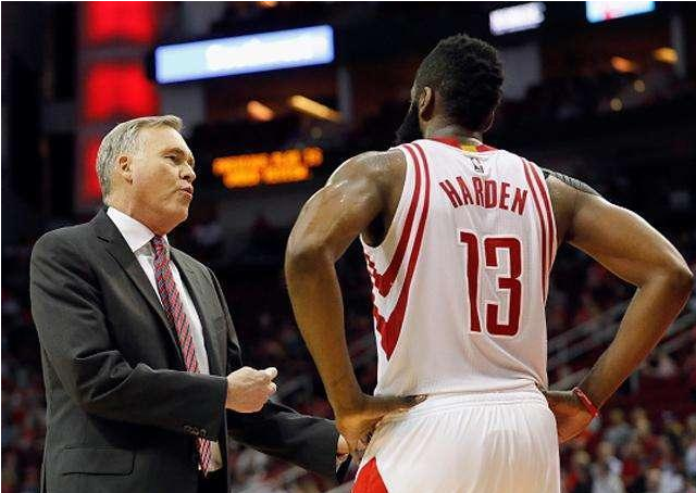 火箭队克服困难,取得决定性胜利 火箭队克服困难,取得决定性胜利