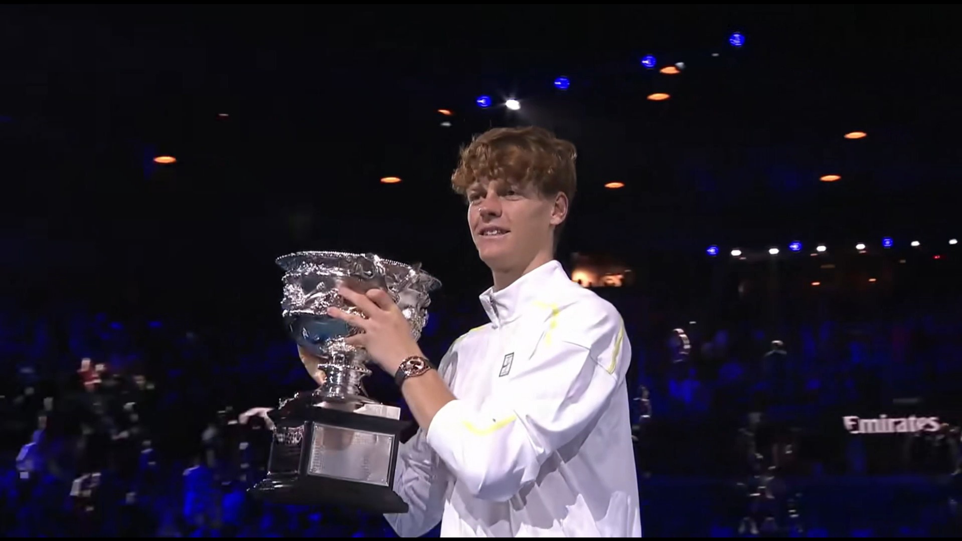 关于澳网翻盘年终总决赛,辛纳惊艳四座的信息 关于澳网翻盘年终总决赛,辛纳惊艳四座的信息